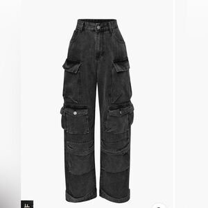 Multi Pocket Rolled Hem Wide Leg Cargo jeans